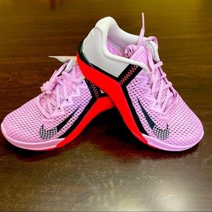 Nike METCON 6 woman’s sz 6.5 new w/box